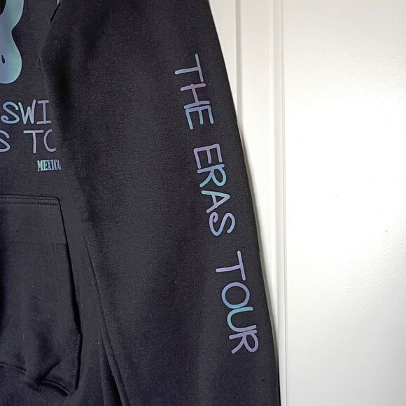 Taylor Swift 1989 Eras Tour 2023 Mexico Hoodie Holographic Reflective L Swiftie - Picture 4 of 7